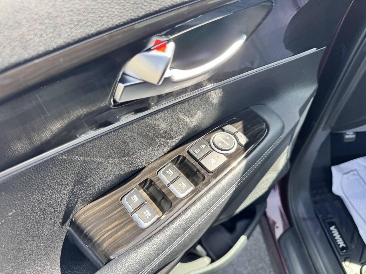 Used 2019 Kia Sorento FWD image 18