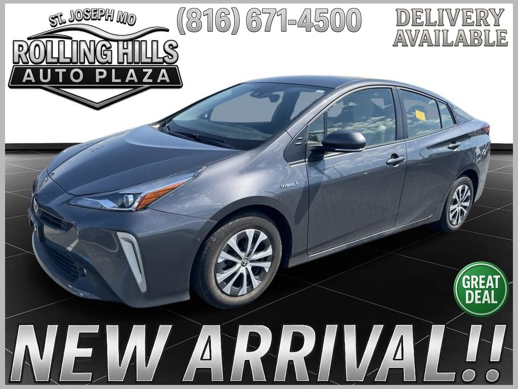 Used 2021 Toyota Prius XLE AWD/4WD image 1