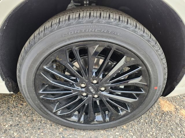 New 2026 Lincoln Corsair Reserve image 19