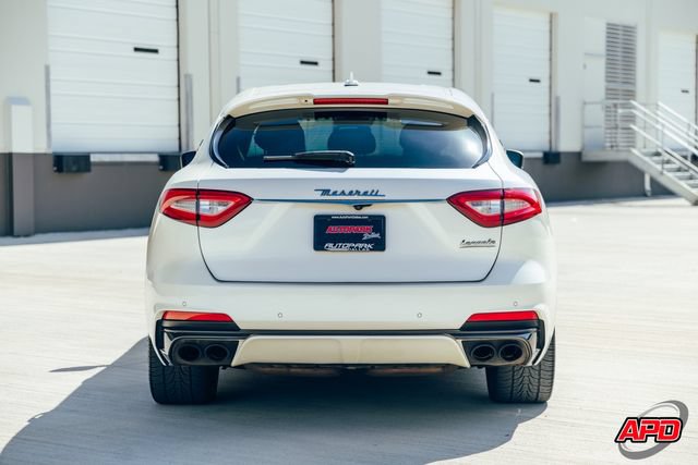 Used 2019 Maserati Levante Trofeo AWD/4WD image 17