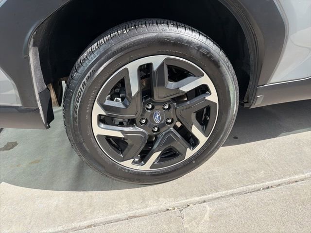 Used 2025 Subaru Forester Limited w/ Popular Package #1 AWD/4WD image 29