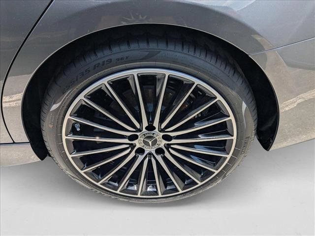 New 2025 Mercedes-Benz C 300 Sedan image 9