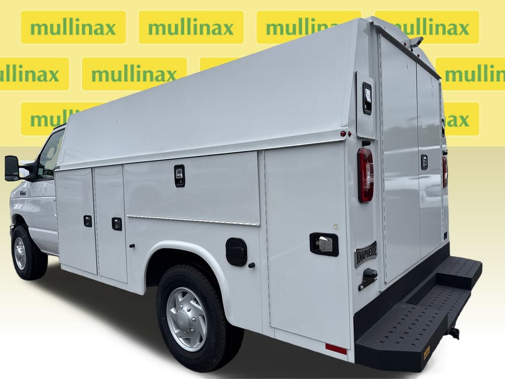 New 2026 Ford E-350 and Econoline 350 Super Duty w/ Power Equipment Group RWD video 4