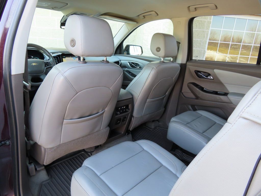 Used 2018 Chevrolet Traverse LT AWD/4WD image 26