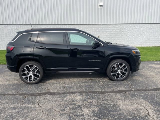 Used 2024 Jeep Compass Limited w/ Elite Group image 16