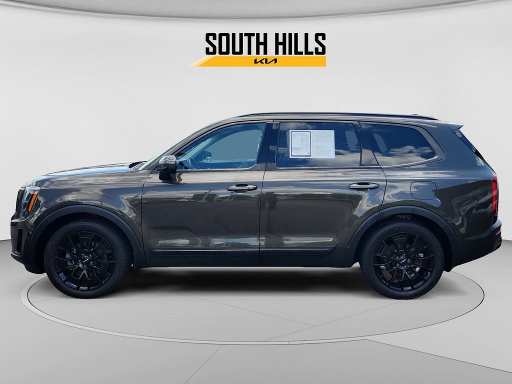 Used 2022 Kia Telluride EX AWD/4WD image 2
