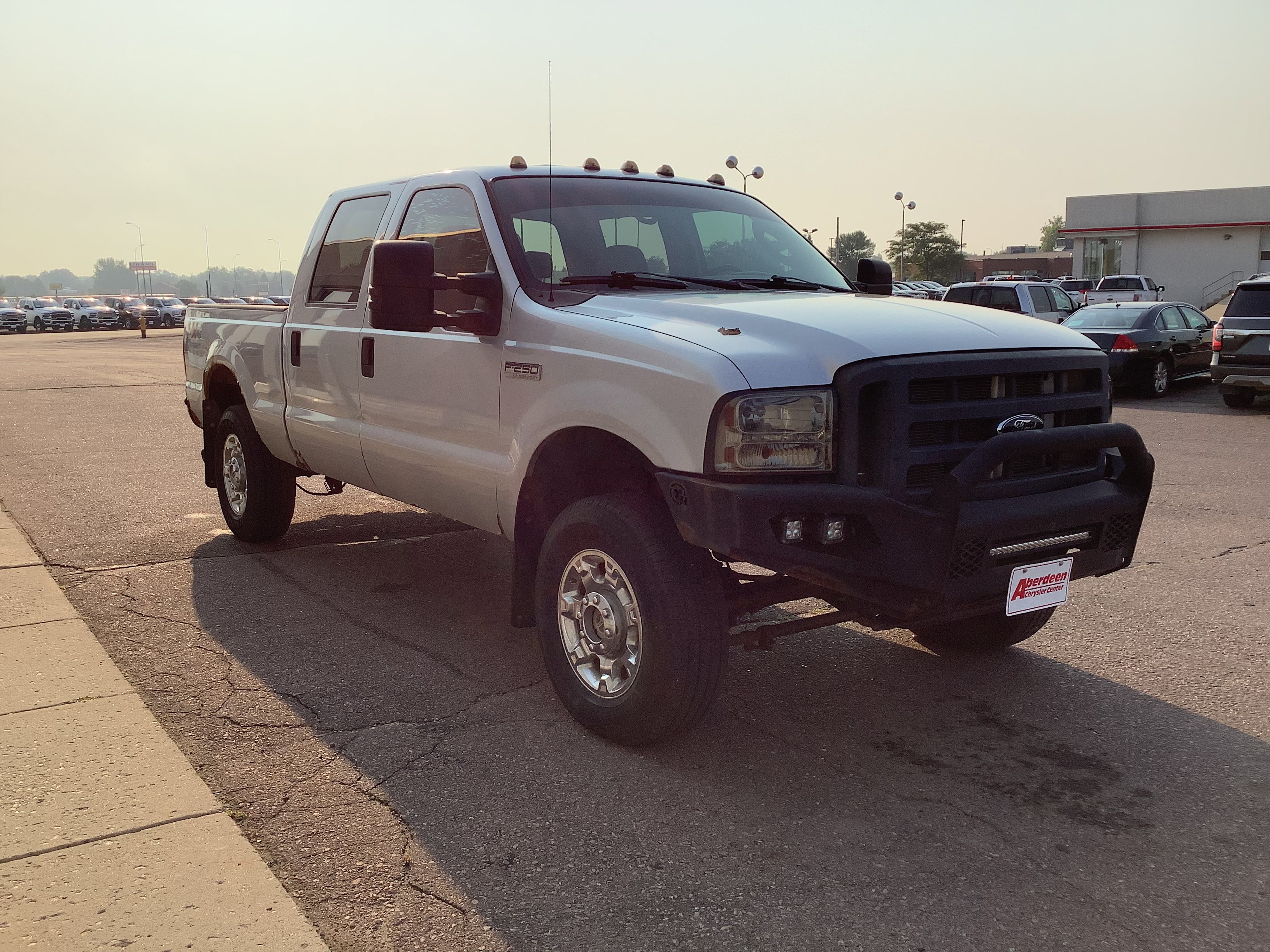 Used 2007 Ford F250 4x4 Crew Cab Super Duty image 4