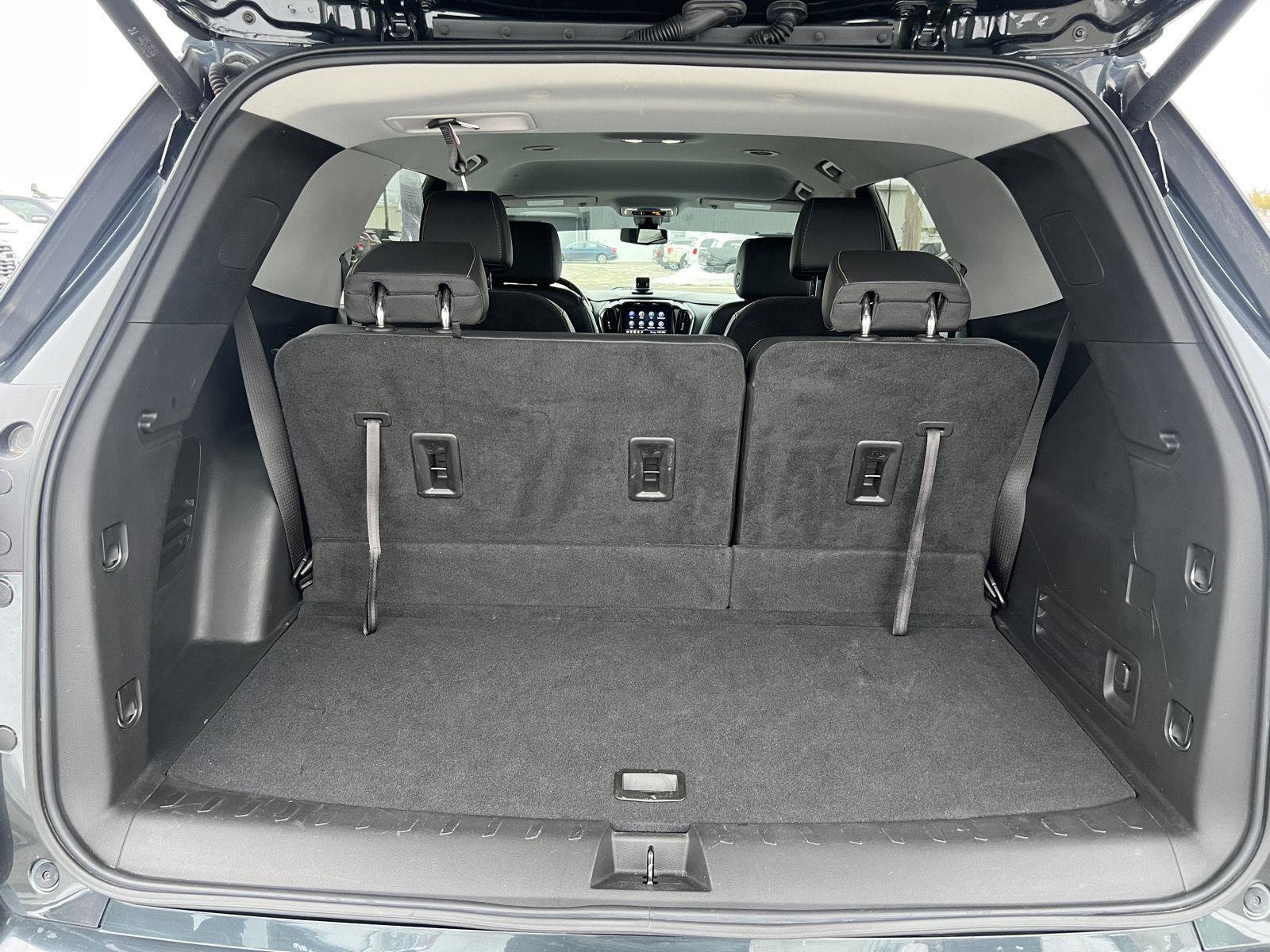 Used 2021 Chevrolet Traverse Premier image 27