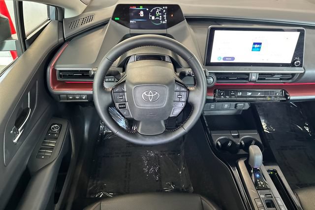 Used 2024 Toyota Prius Prime FWD image 18