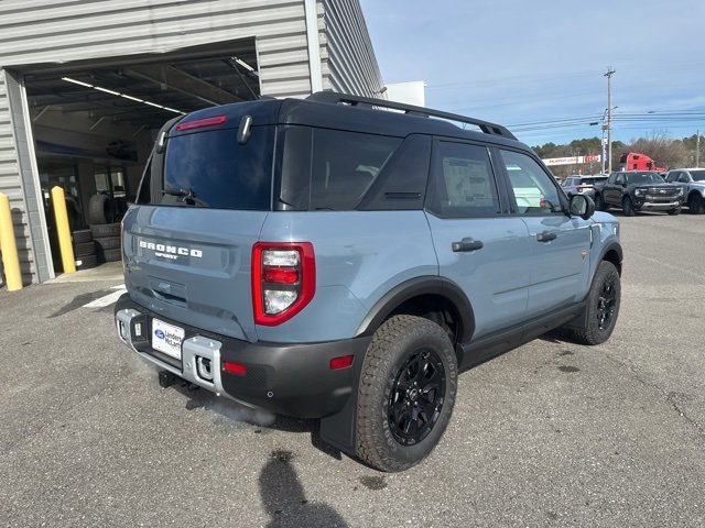 New 2025 Ford Bronco Sport Badlands w/ Sasquatch Badlands Package image 3