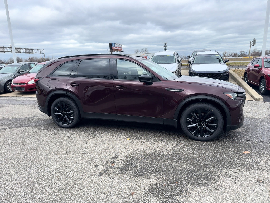 New 2026 MAZDA CX-90 Plug-In Hybrid w/Premium Sport image 4