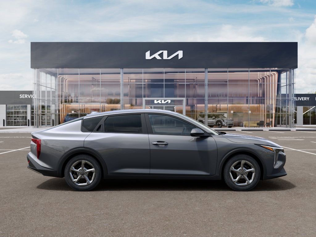 New 2026 Kia K4 LXS image 7