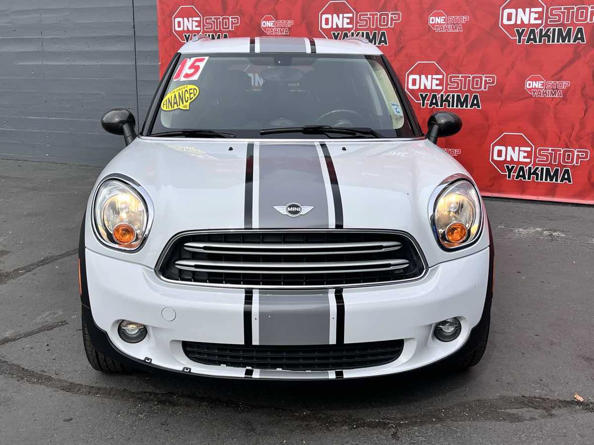 Used 2015 MINI Cooper Countryman FWD image 2