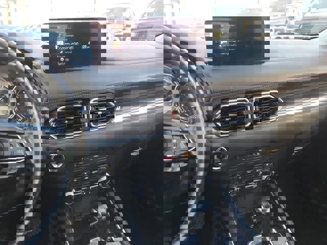 Certified 2021 MAZDA CX-5 Carbon Edition image 17