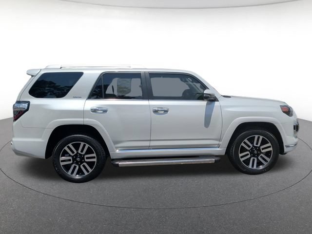 Used 2024 Toyota 4Runner Limited AWD/4WD image 7