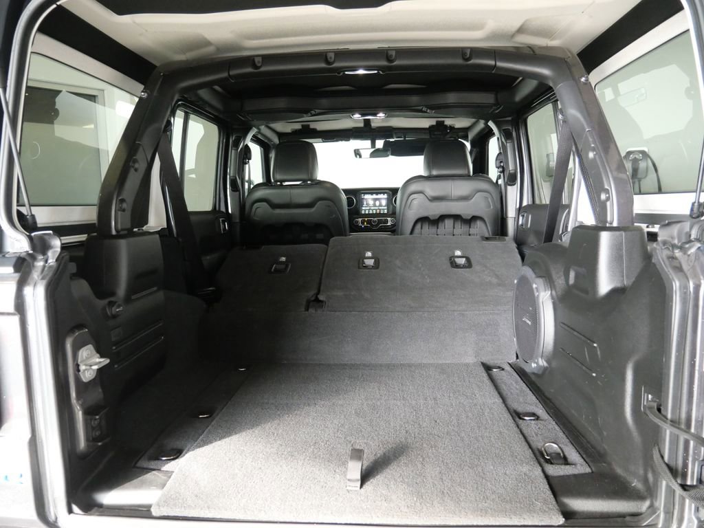 Used 2022 Jeep Wrangler Unlimited Rubicon 4xe w/ Cold Weather Group image 25