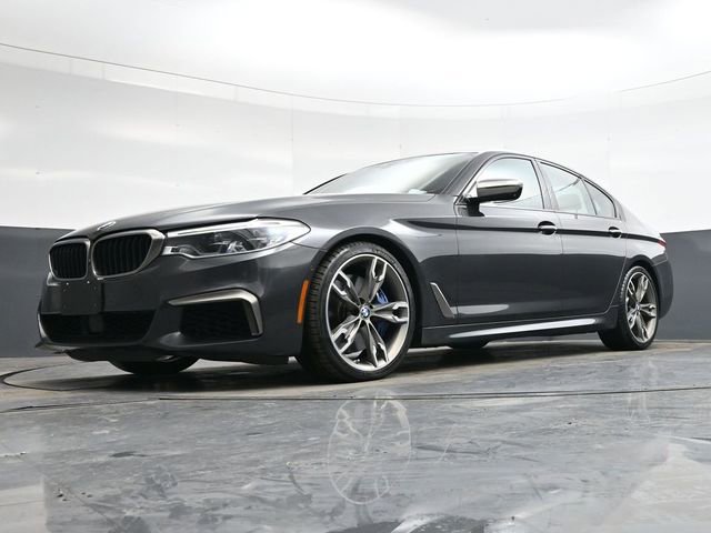 Used 2018 BMW M550i xDrive image 35