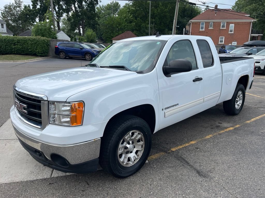 Used 2008 GMC Sierra 1500 SLE w/ Power Pack Plus RWD image 8