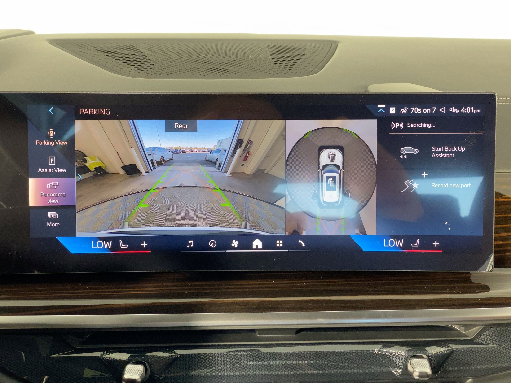 Used 2026 BMW X5 sDrive40i image 22