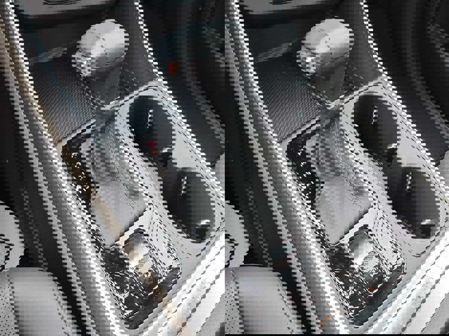 Used 2026 Kia Carnival EX image 15