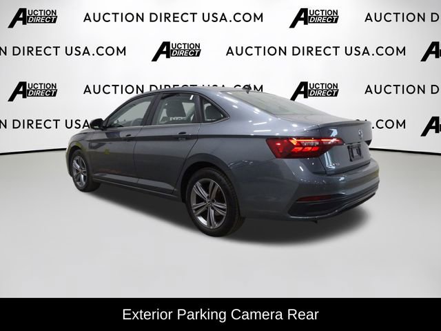 Used 2024 Volkswagen Jetta SE image 5