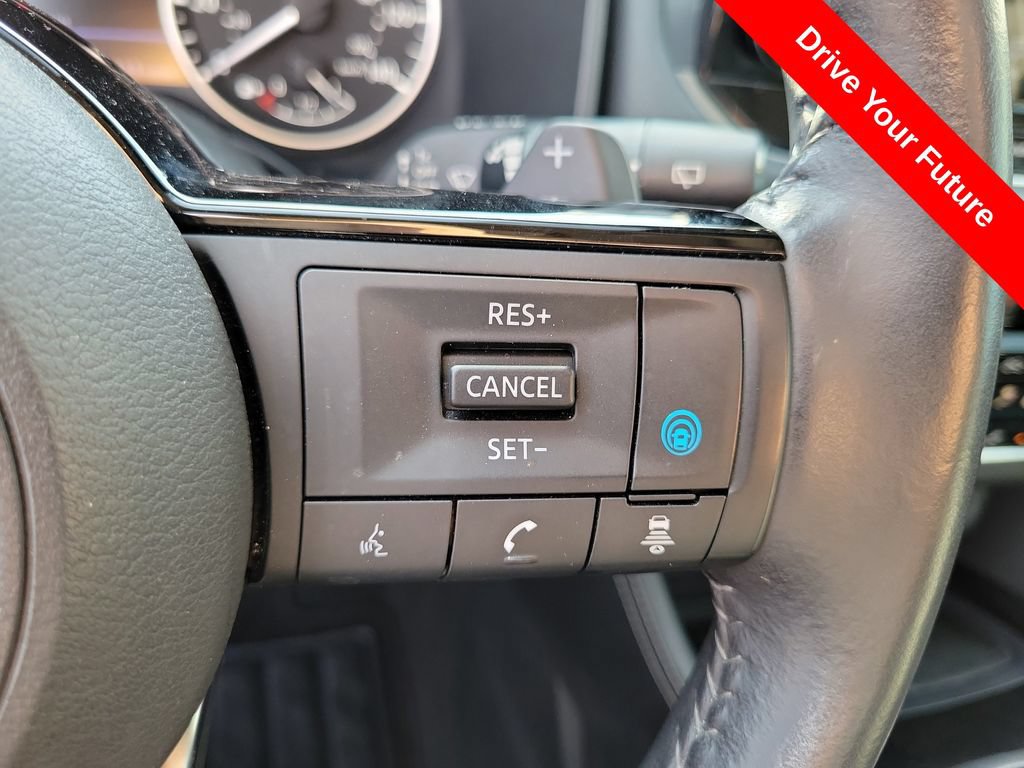 Used 2023 Nissan Rogue SL w/ SL Premium Package FWD image 6