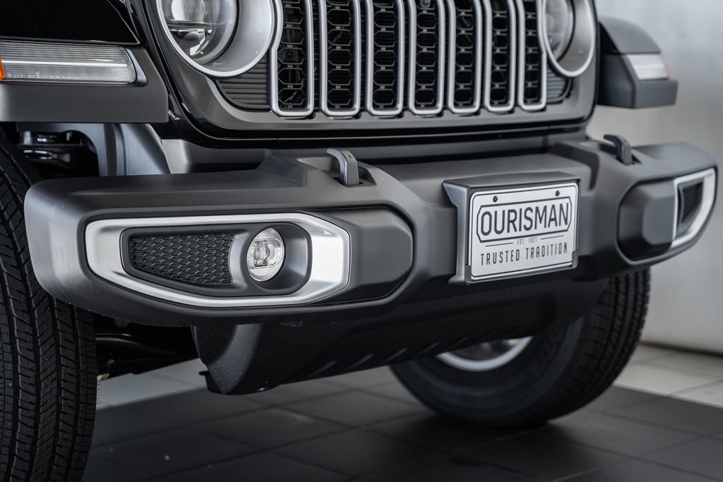 New 2026 Jeep Wrangler Sahara image 12