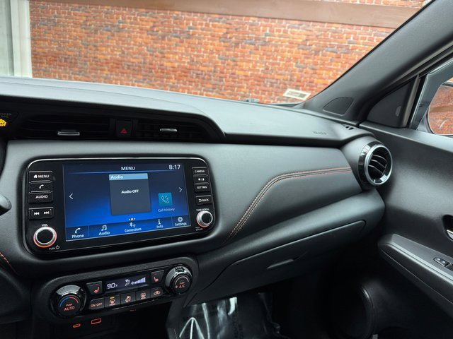 Used 2023 Nissan Kicks SR w/ SR Premium Package image 17