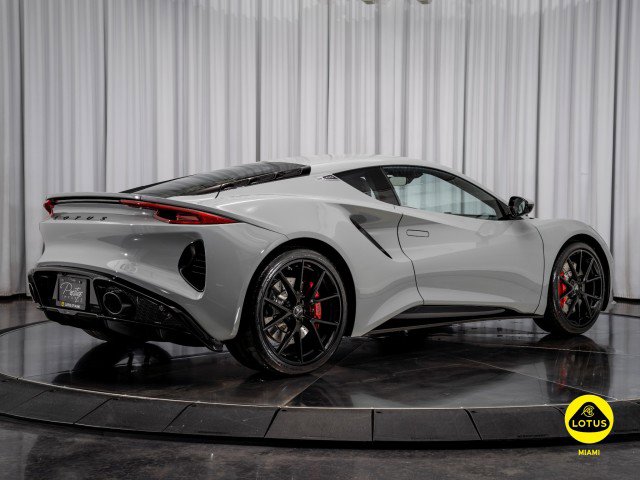 New 2026 Lotus Emira SE image 15