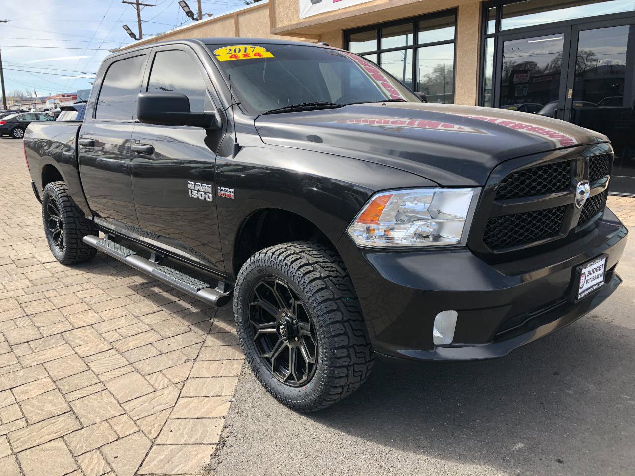 Used 2017 RAM 1500 Express w/ Express Value Package AWD/4WD image 7
