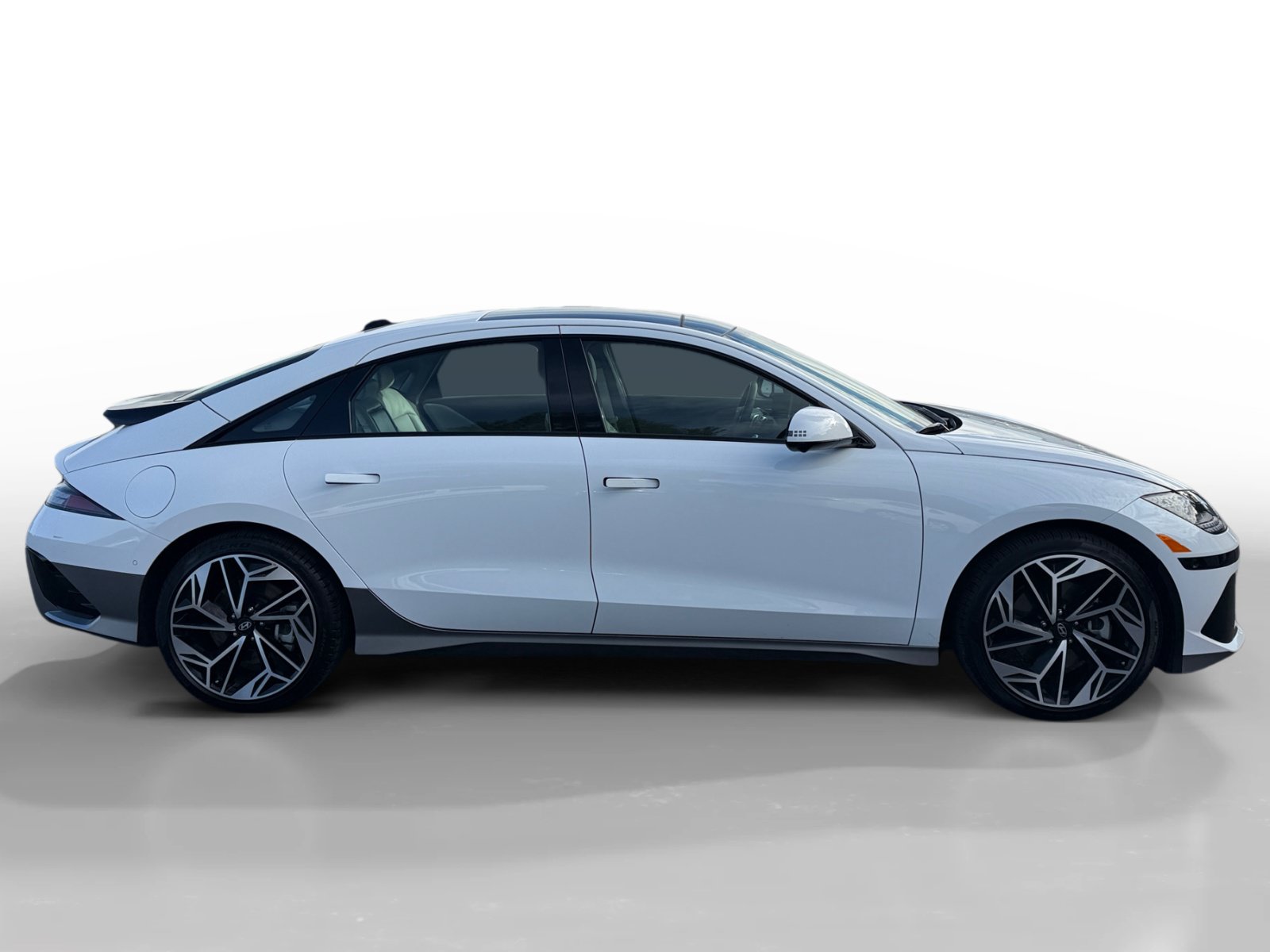 Used 2024 Hyundai Ioniq 6 Limited RWD image 6