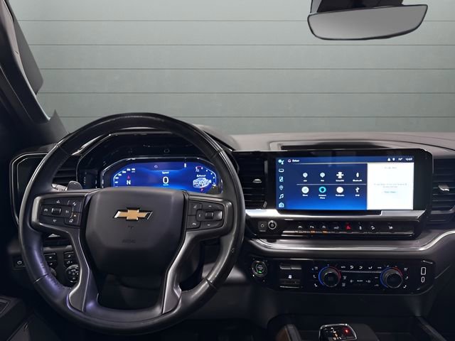 Used 2024 Chevrolet Silverado 1500 High Country w/ Technology Package image 11