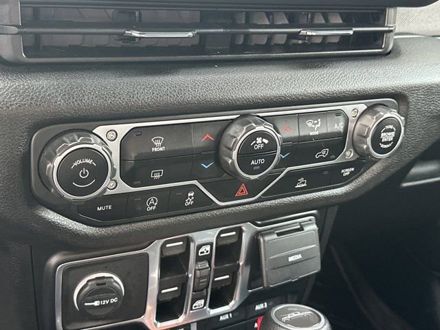 Certified 2024 Jeep Gladiator Willys image 29