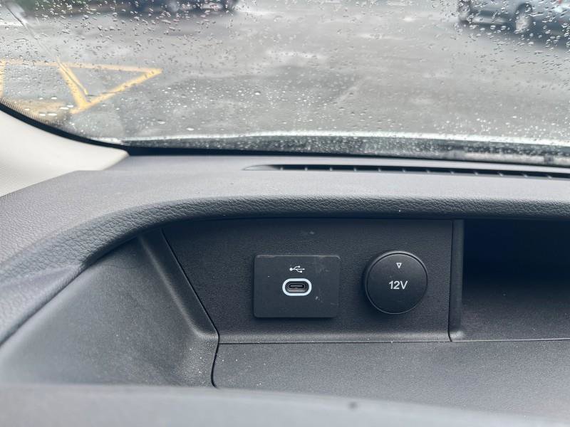 Used 2025 Ford Transit 350 XLT image 22