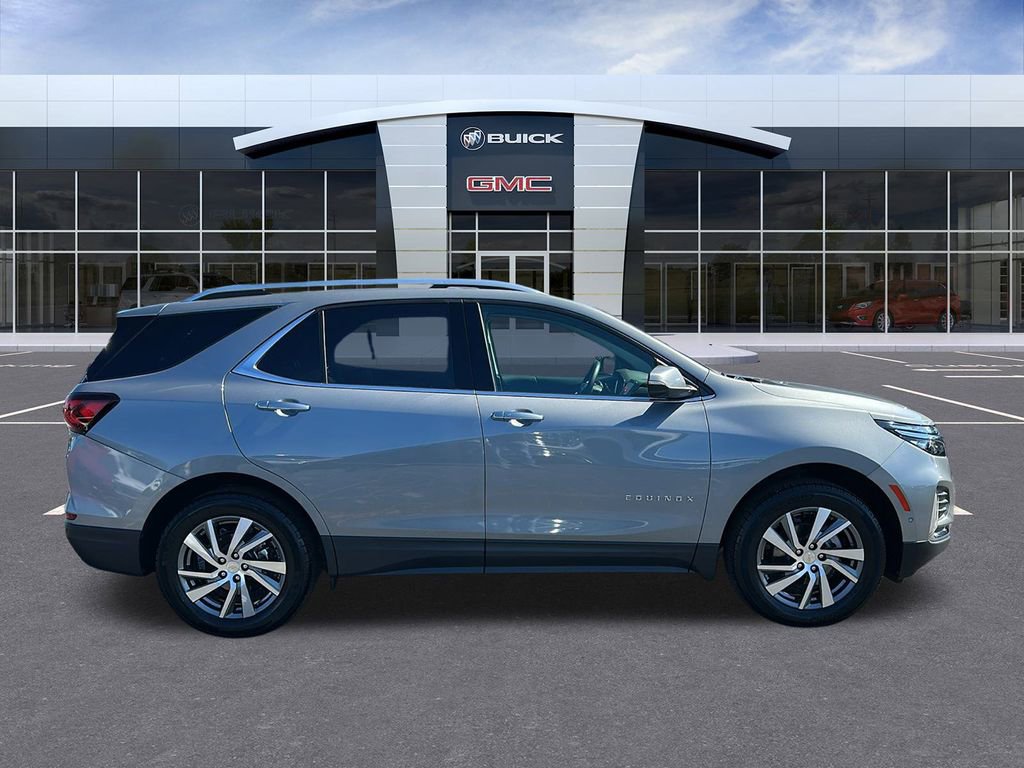Used 2023 Chevrolet Equinox Premier image 6
