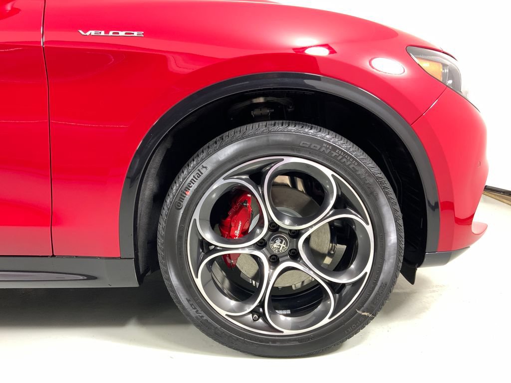 New 2026 Alfa Romeo Stelvio Sprint AWD/4WD image 16