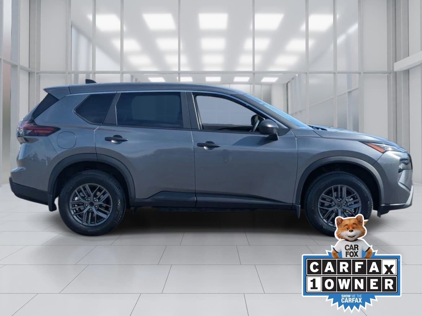 Used 2026 Nissan Rogue S FWD image 6