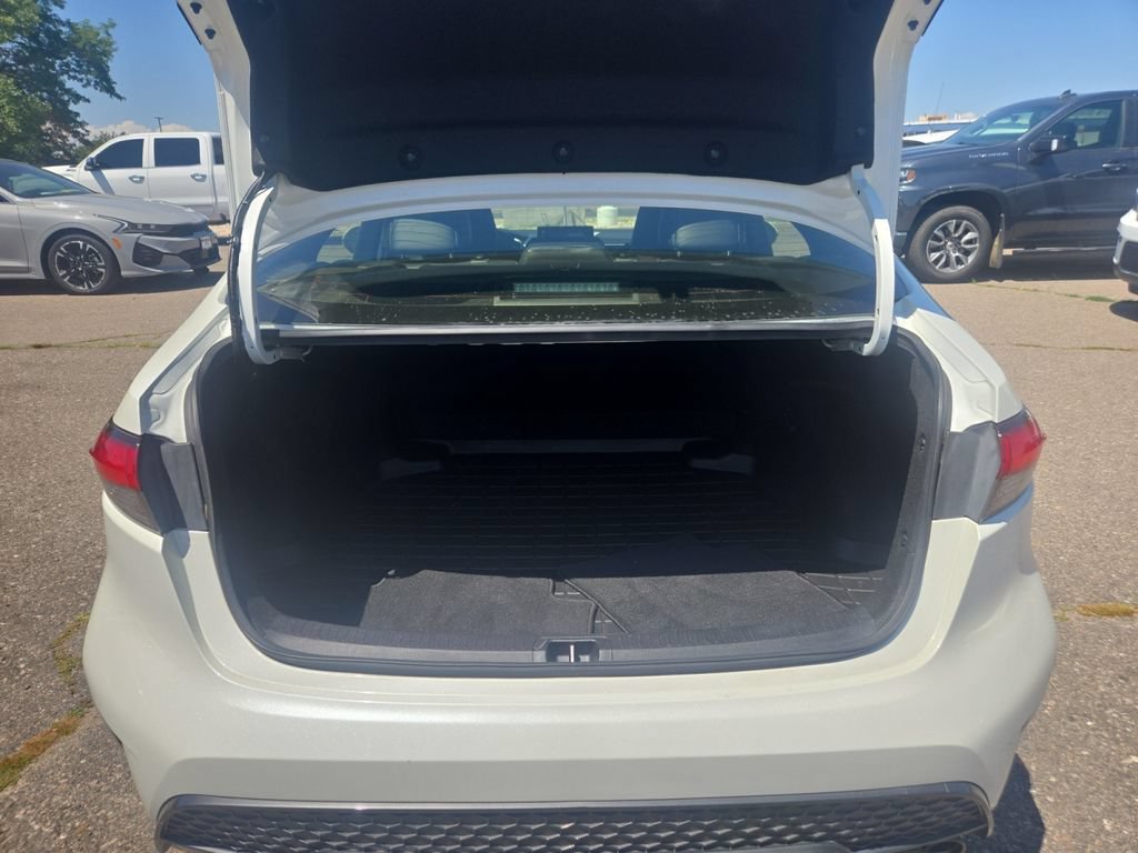 Used 2020 Toyota Corolla XSE FWD image 17