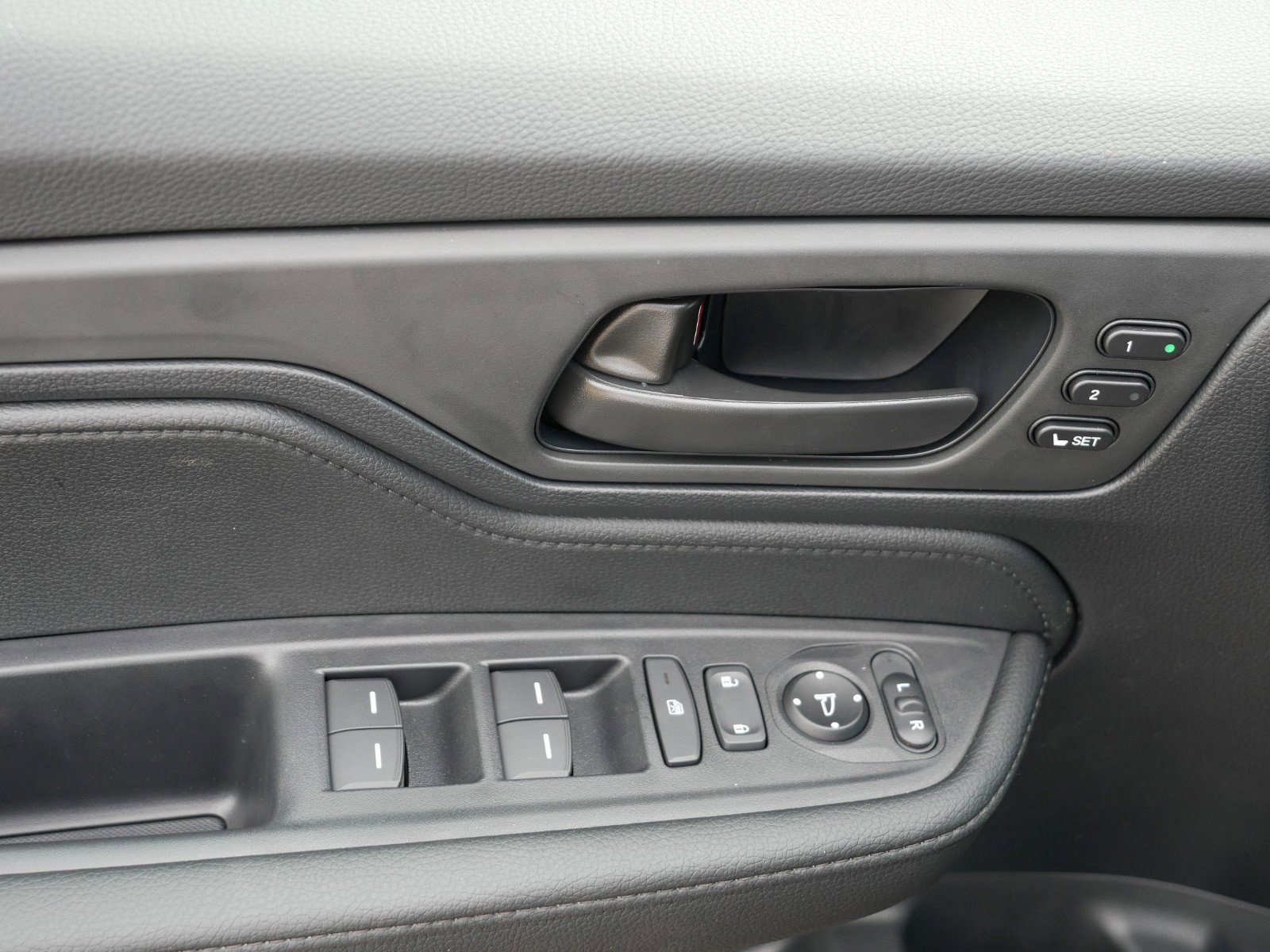 New 2026 Honda Odyssey Sport-L image 13