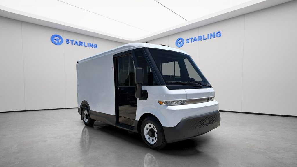 Used 2024 Chevrolet Brightdrop 400 w/ Commercial Equipment Package AWD/4WD image 13