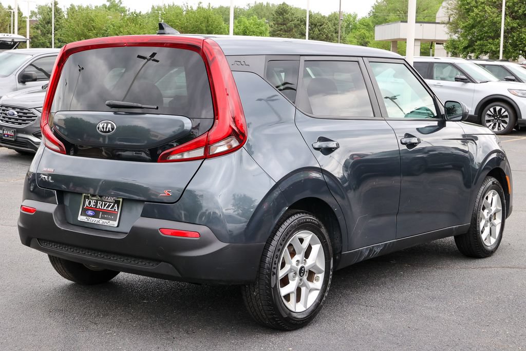 Used 2020 Kia Soul S FWD image 14