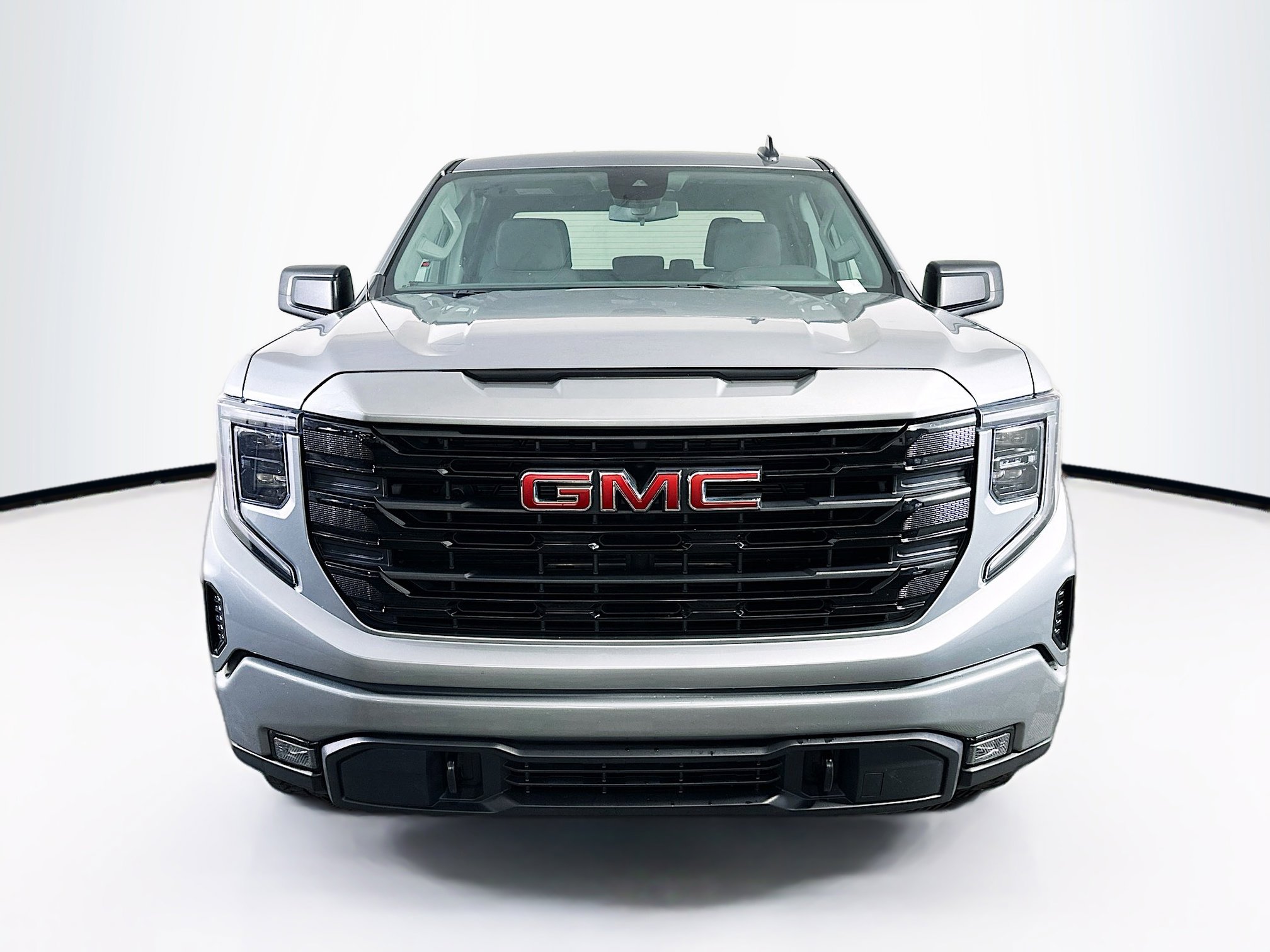 Used 2024 GMC Sierra 1500 Elevation image 2