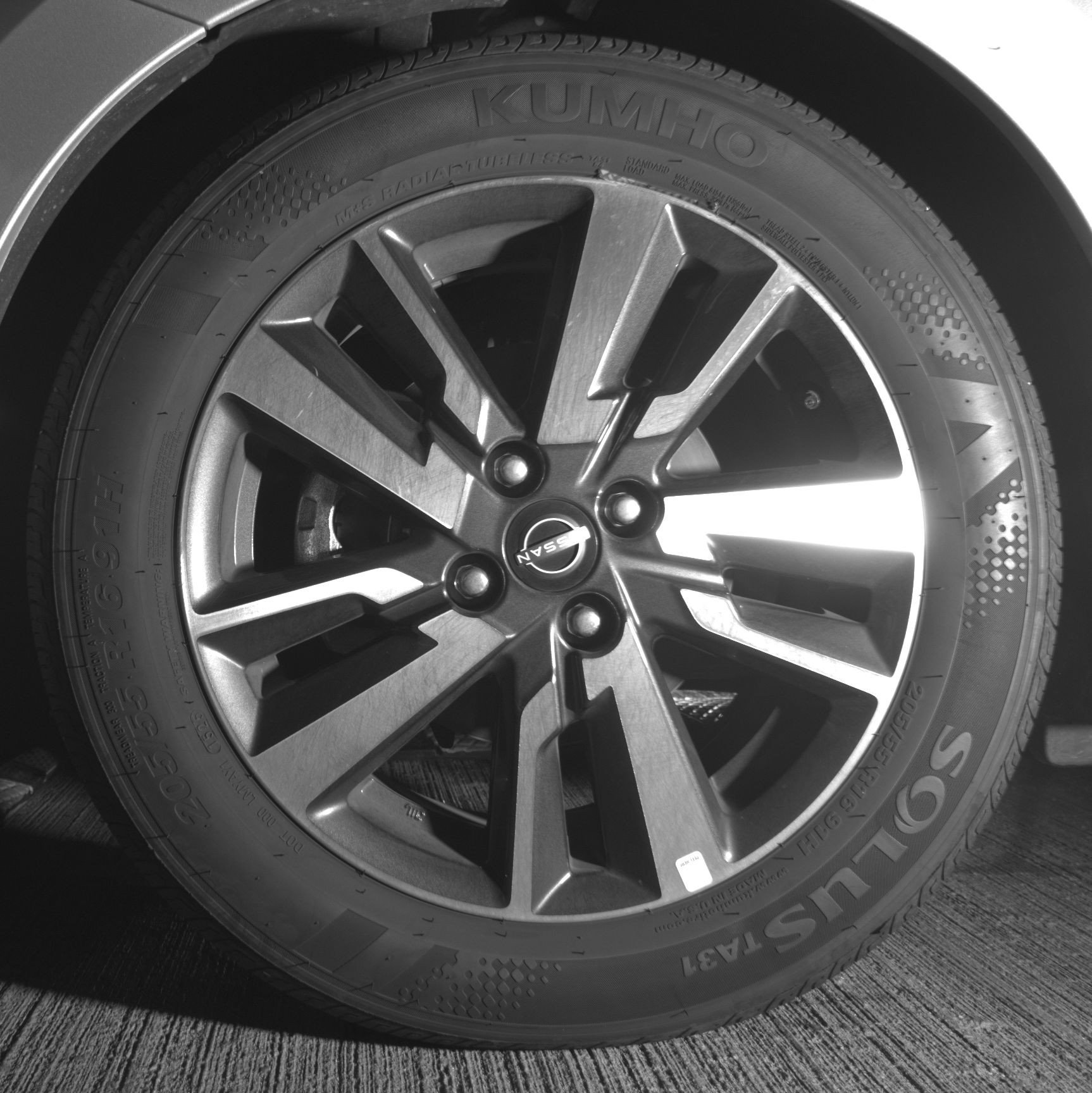 Used 2025 Nissan Versa SV image 12