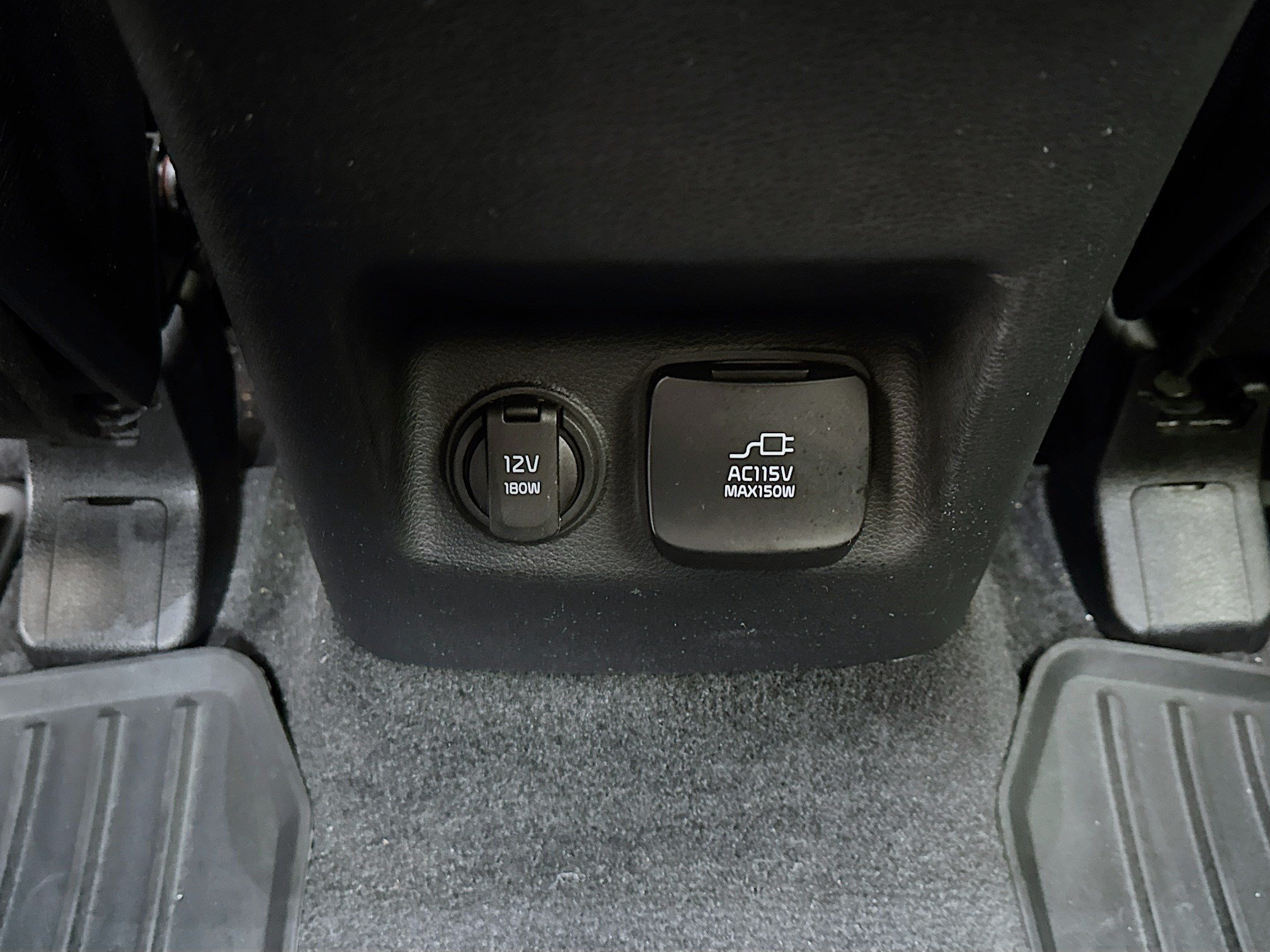 Used 2021 Kia Telluride SX w/ SX Prestige Package AWD/4WD image 17