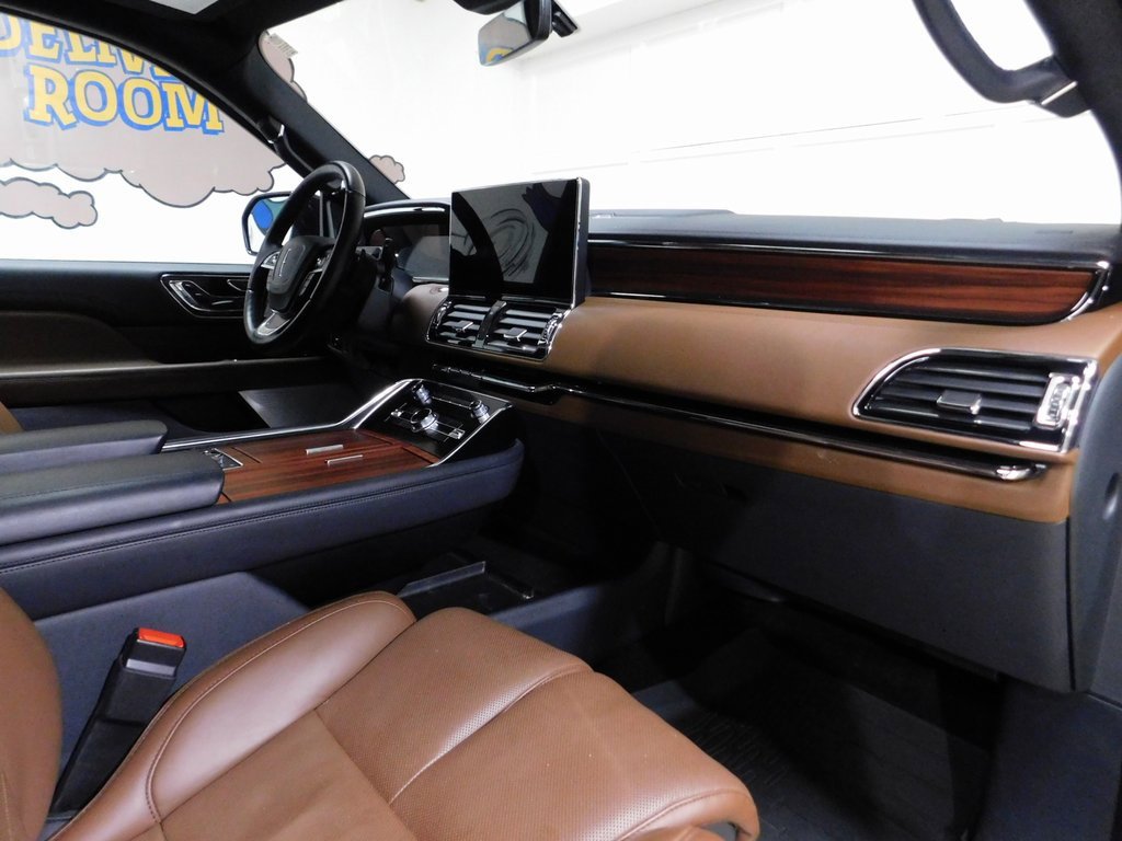 Used 2024 Lincoln Navigator L Reserve w/ Equipment Group 201A image 95