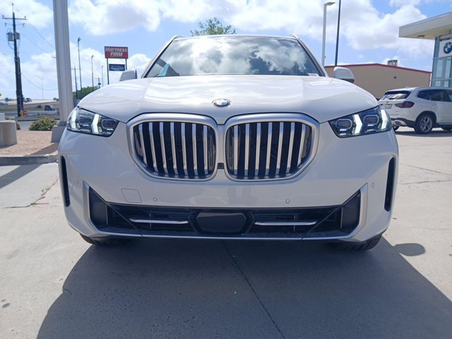 New 2026 BMW X5 sDrive40i w/ Climate Comfort Package RWD image 2
