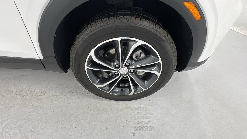 Used 2023 Buick Encore GX Select image 9