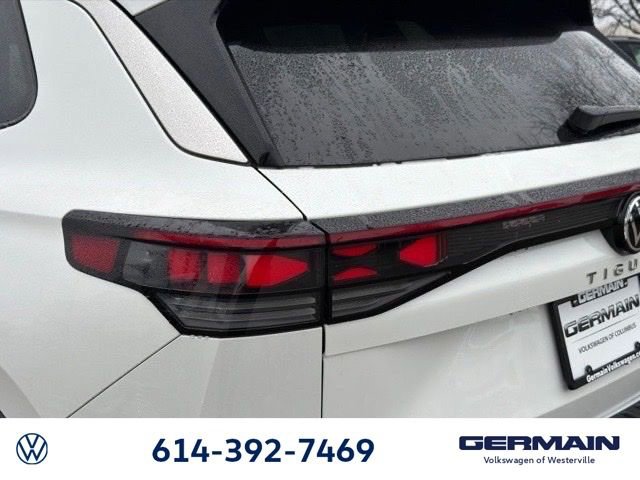 New 2026 Volkswagen Tiguan SEL R-Line image 14