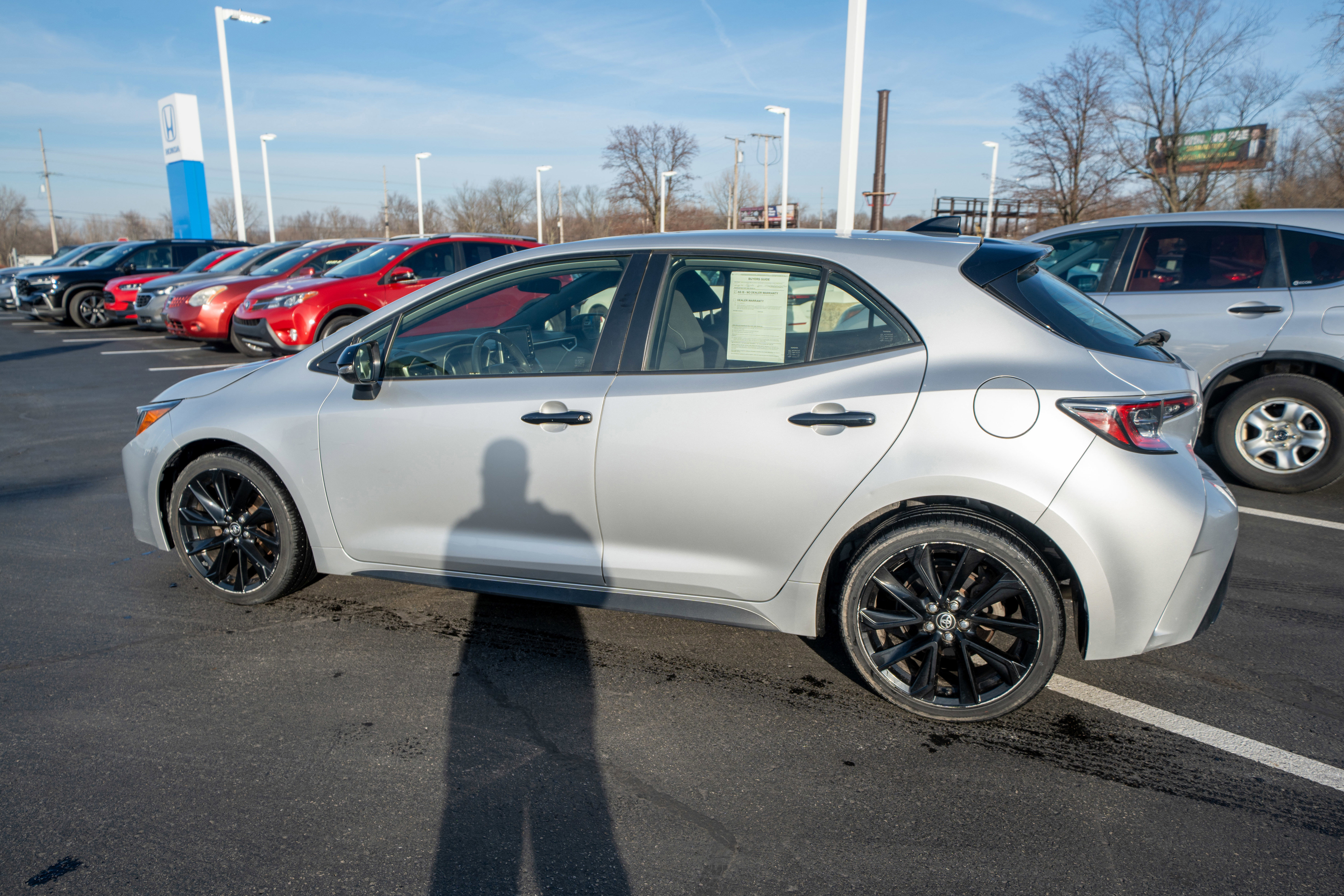 Used 2021 Toyota Corolla SE image 4