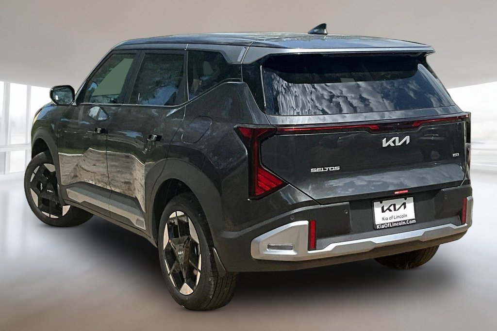 New 2027 Kia Seltos S AWD/4WD image 3